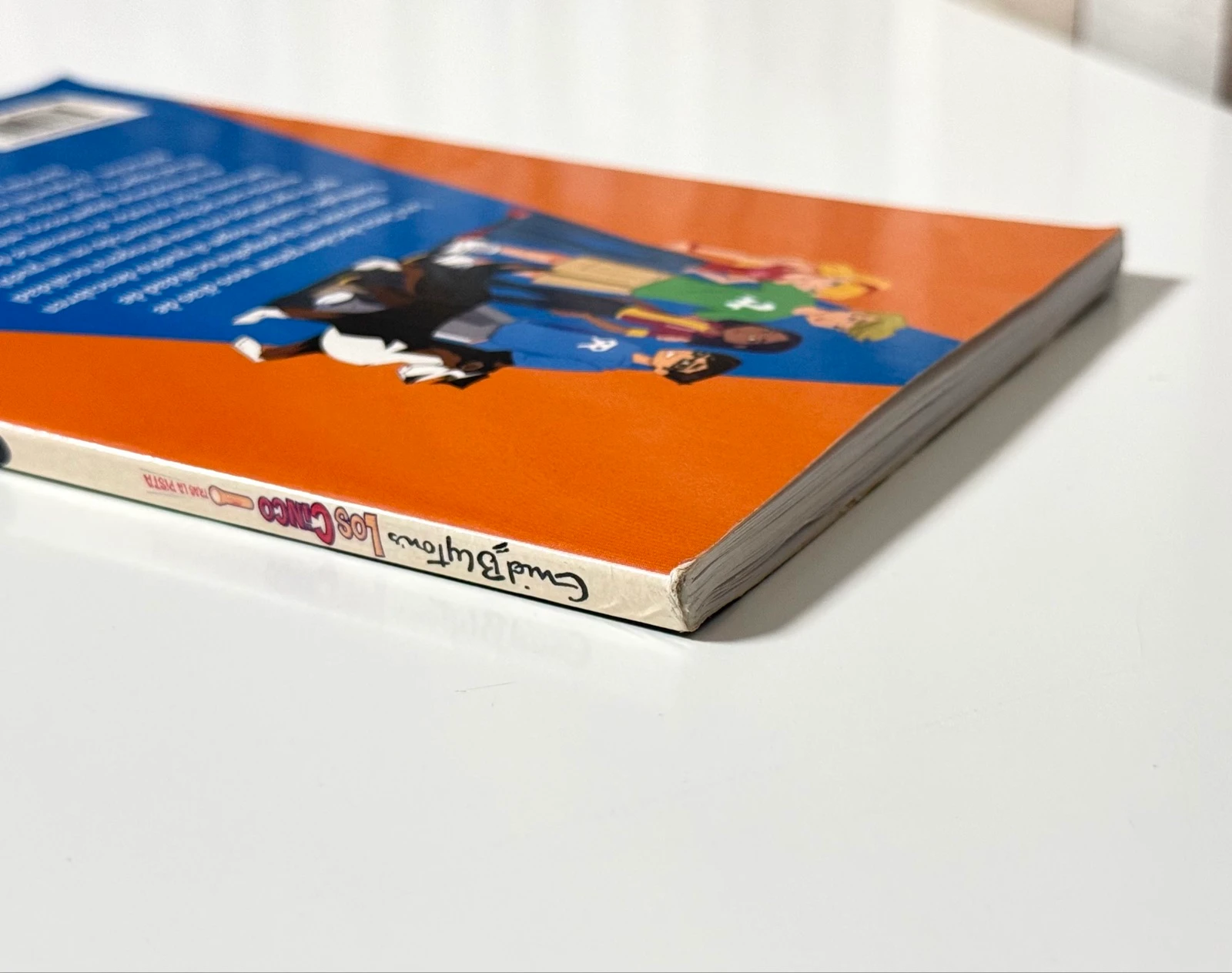 Libro Un monstruo anda suelto – photo 8